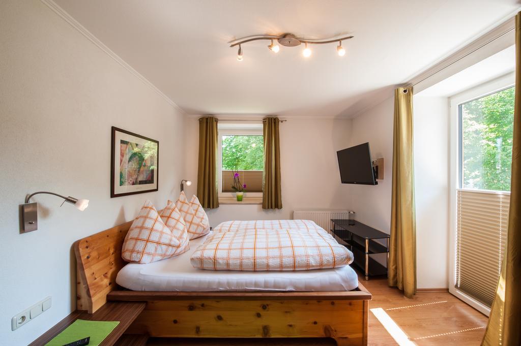 Appartements Al Castagno Ehrwald Exterior foto
